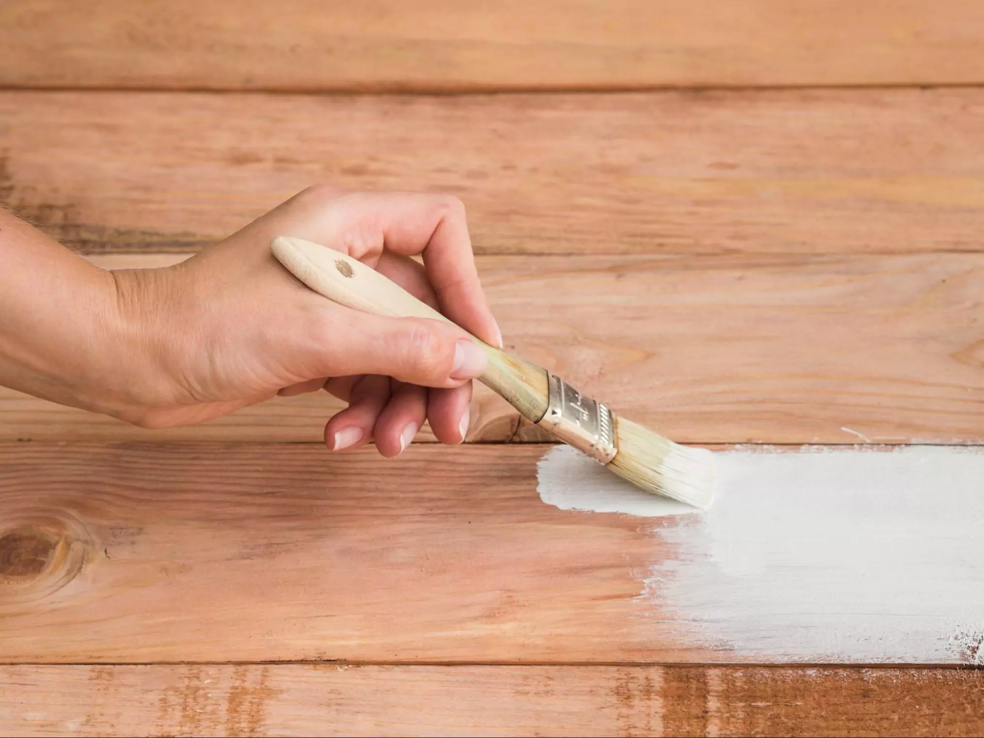 Kenali Fungsi Dempul Kayu Putih dalam Finishing Duco
